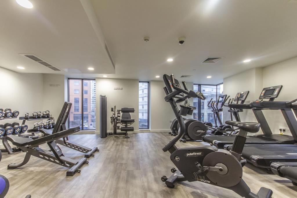 Premium Deals L Last-Minute Stay L 4 Min Walk To Birmingham Central Library L 18Th Floor 2 Bed 2 Bath City Centre Penthouse With Gym & Netflix By Jvt Short Lets Екстер'єр фото