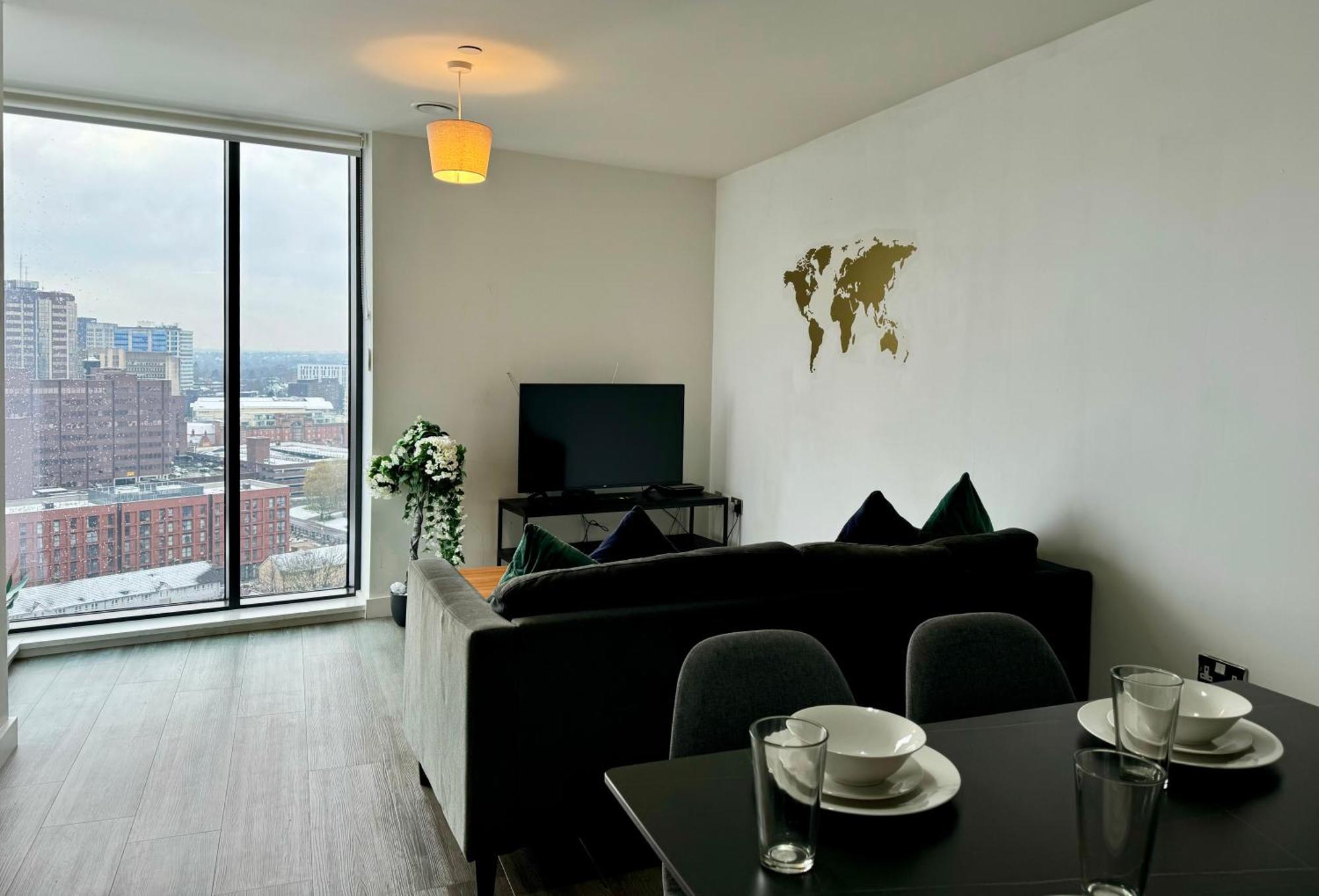 Premium Deals L Last-Minute Stay L 4 Min Walk To Birmingham Central Library L 18Th Floor 2 Bed 2 Bath City Centre Penthouse With Gym & Netflix By Jvt Short Lets Екстер'єр фото