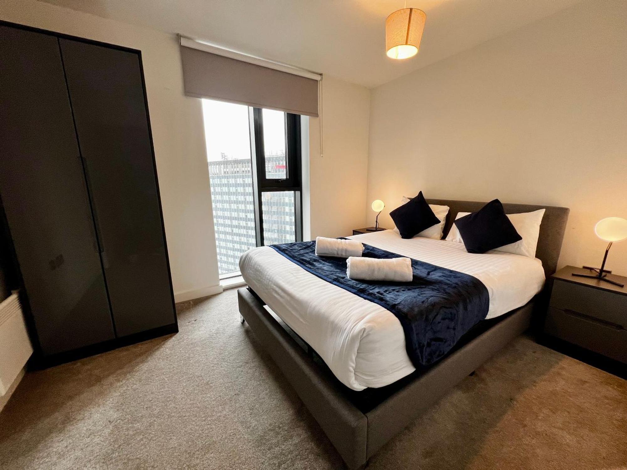 Premium Deals L Last-Minute Stay L 4 Min Walk To Birmingham Central Library L 18Th Floor 2 Bed 2 Bath City Centre Penthouse With Gym & Netflix By Jvt Short Lets Екстер'єр фото