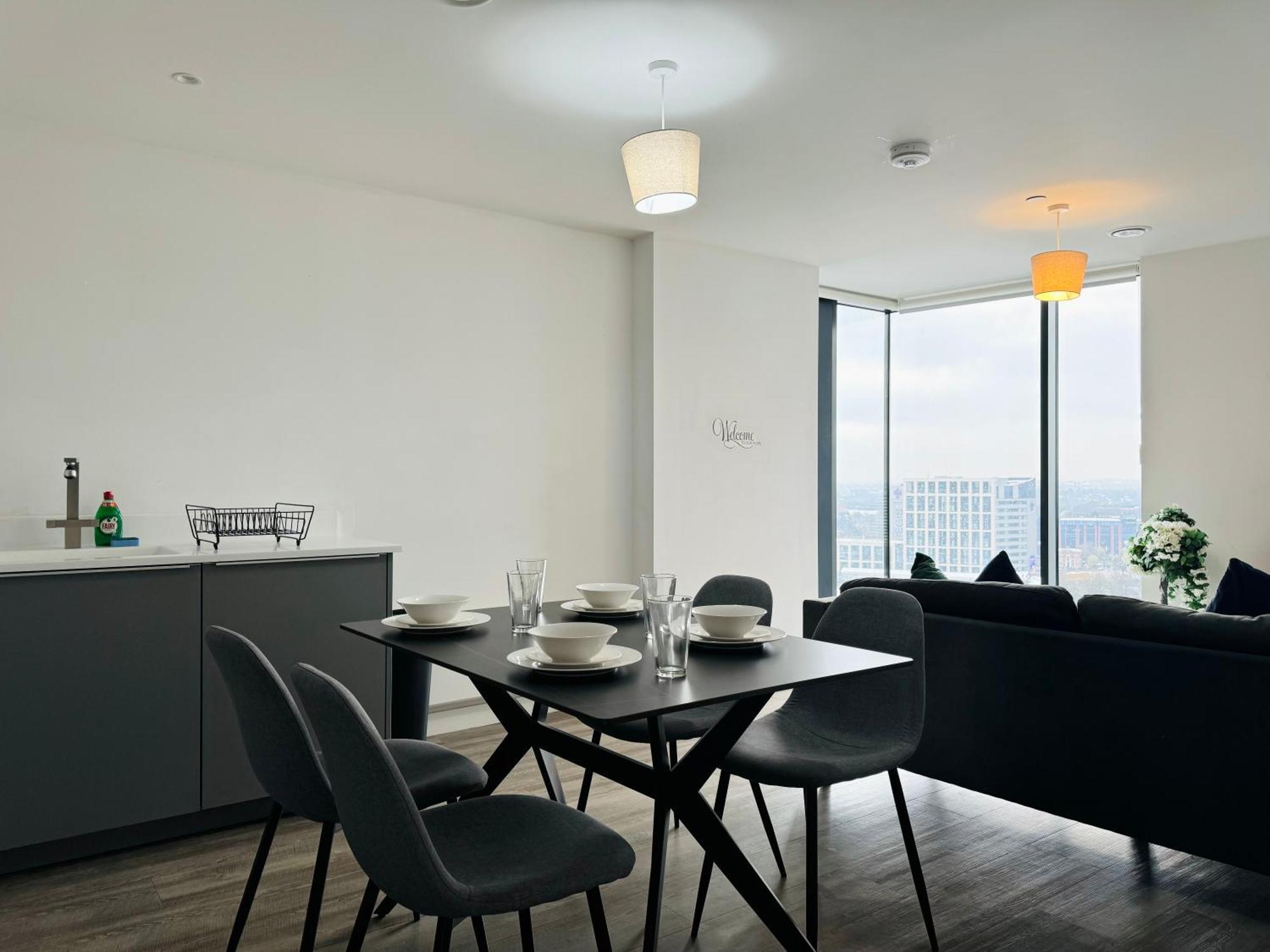 Premium Deals L Last-Minute Stay L 4 Min Walk To Birmingham Central Library L 18Th Floor 2 Bed 2 Bath City Centre Penthouse With Gym & Netflix By Jvt Short Lets Екстер'єр фото