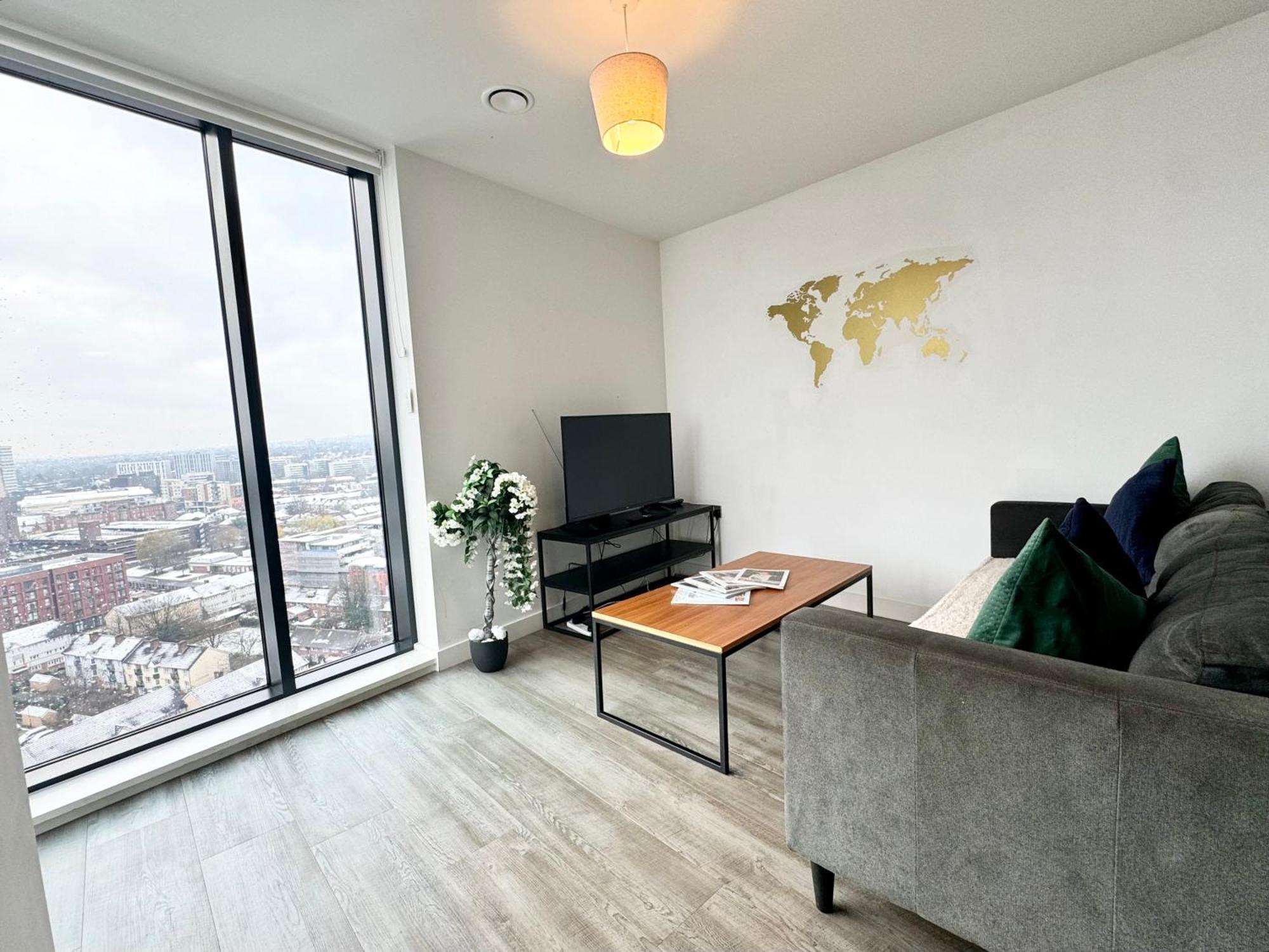 Premium Deals L Last-Minute Stay L 4 Min Walk To Birmingham Central Library L 18Th Floor 2 Bed 2 Bath City Centre Penthouse With Gym & Netflix By Jvt Short Lets Екстер'єр фото